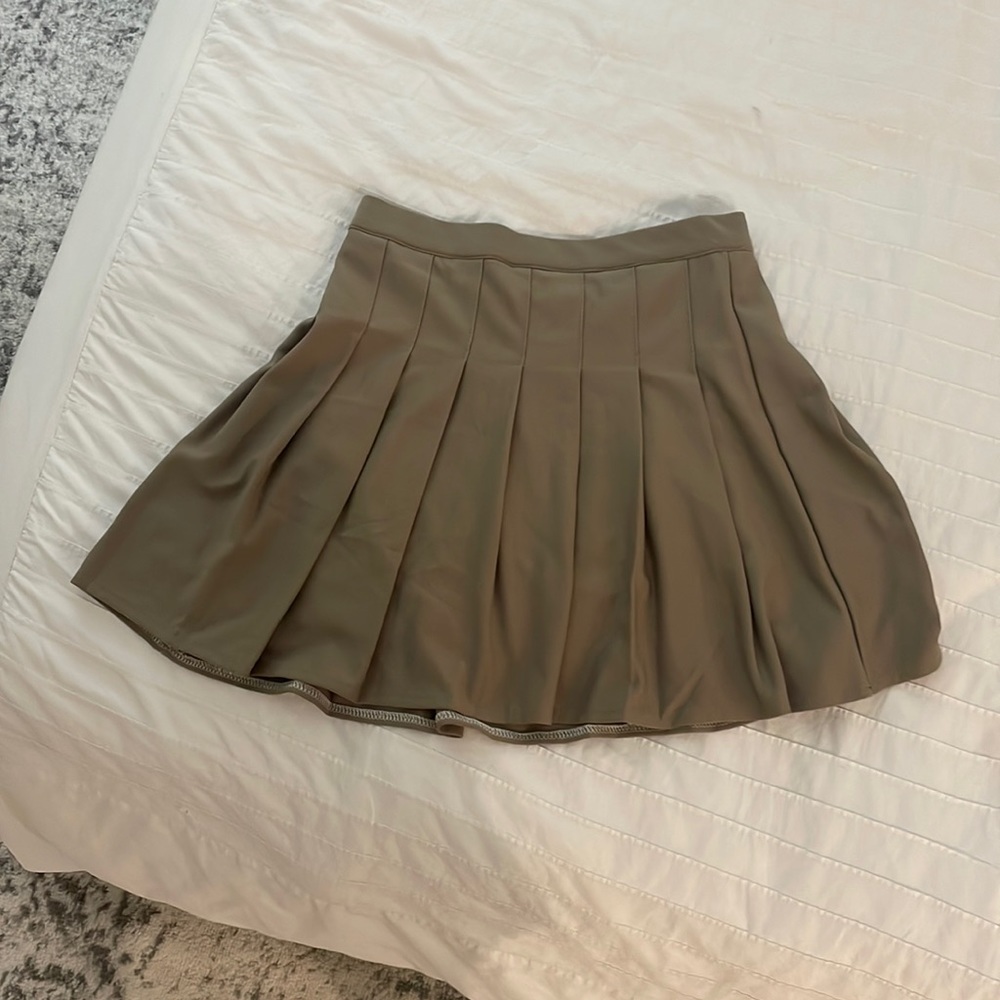 Pleated skirt